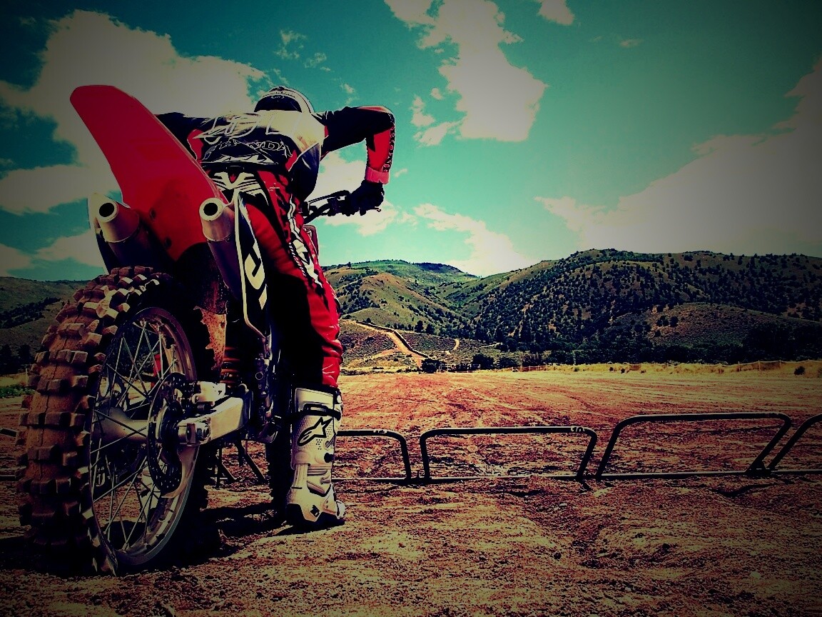 Спортивный мотоцикл обои