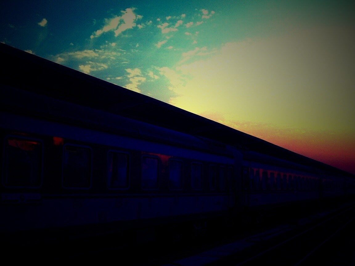 Пассажирский состав обои