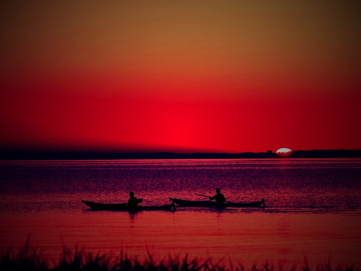 Рыбаки на лодках обои