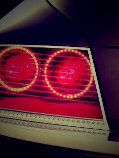 Горящие задние фары обои