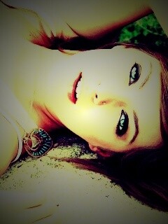 Глаза цвета моря обои