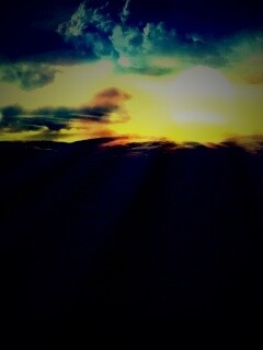 Белое солнце обои