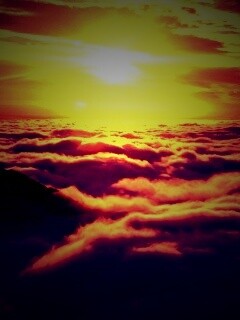 Горы выше облаков обои