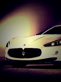 Белый Мазерати обои