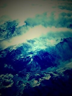 Облака в горах обои