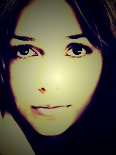 Кареглазая девушка обои