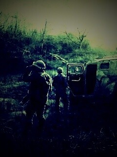 Солдаты из сталкера на болоте обои