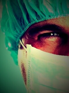 Лицо хирурга обои