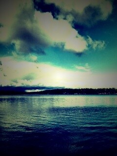 Штиль над озером обои