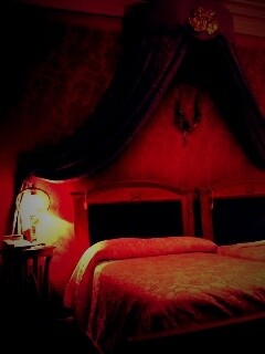 Спальня обои