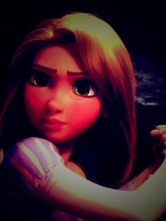 Рапунцель с сковородкой обои