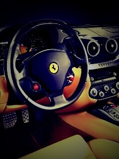 Салон феррари обои