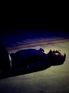 Джим Парсонс на полу обои