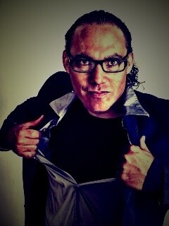 Спешит на помощь обои