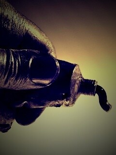 Чёрная краска обои