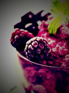 Ягодное мороженное обои