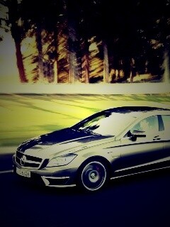 Мерседес в движении обои