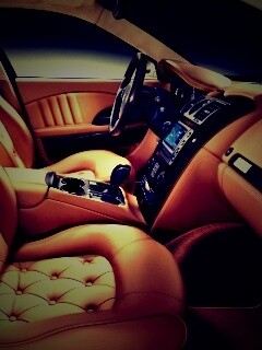 Салон Maserati обои