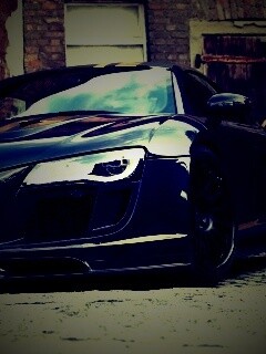 Черная Audi R8 обои