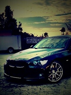 Чёрный БМВ обои