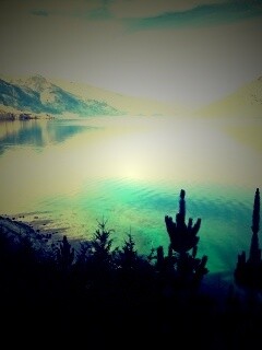 Безмятежное озеро в Новой Зеландии обои