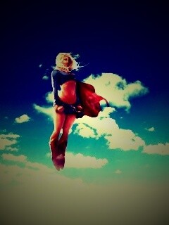 Супердевушка обои