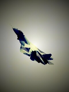 Истребитель взмывает вверх обои