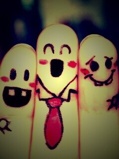 Пальцы-друзья обои