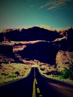 Дорога в горах обои