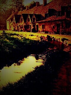 Домик в Англии обои