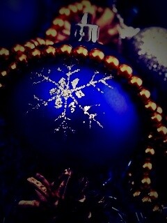 Новогодние украшения для елки обои