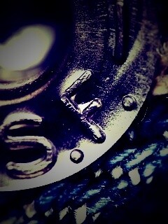 Заклепка на джинсах в макро обои