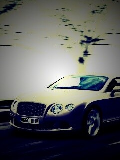 Bentley седан обои