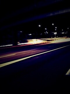 Дорога в ночном городе обои