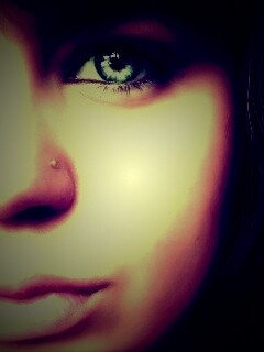 Лицо крупным планом обои