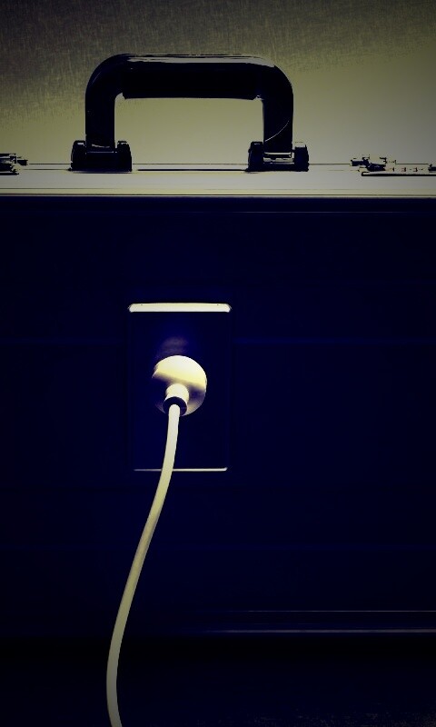 Розетка на кейсе обои