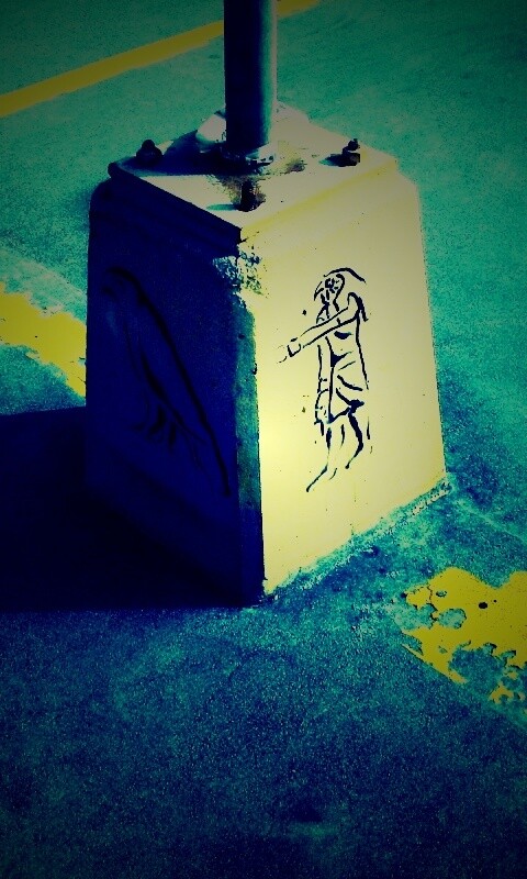 Египетские иероглифы на столбе обои