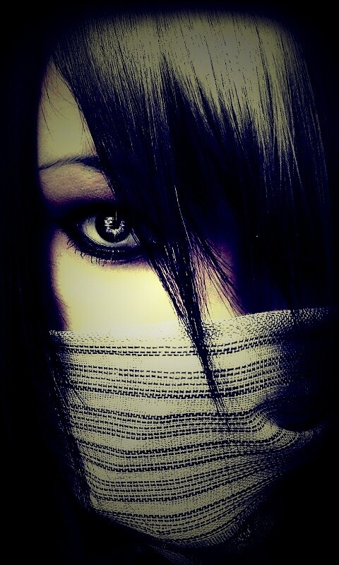 Девушка с закрытым ртом обои