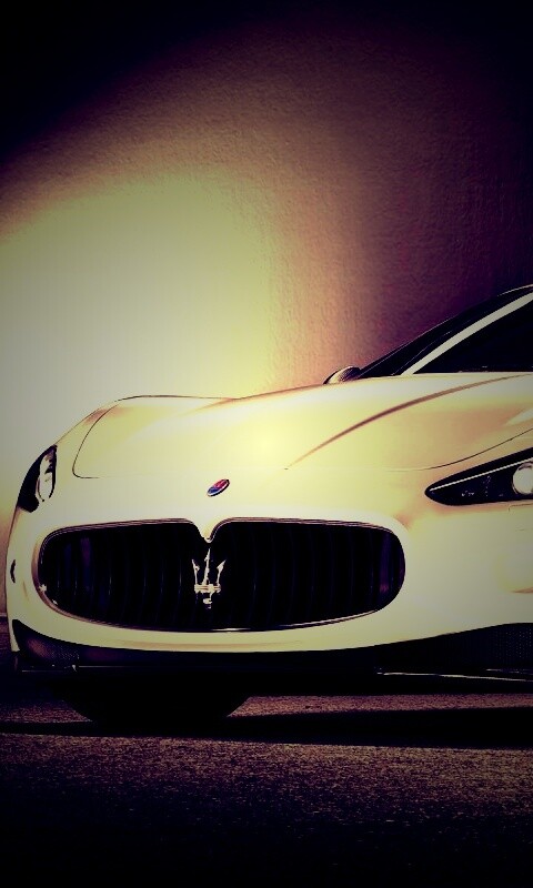 Белый Мазерати обои