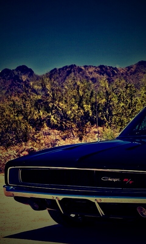 Черный Додж обои