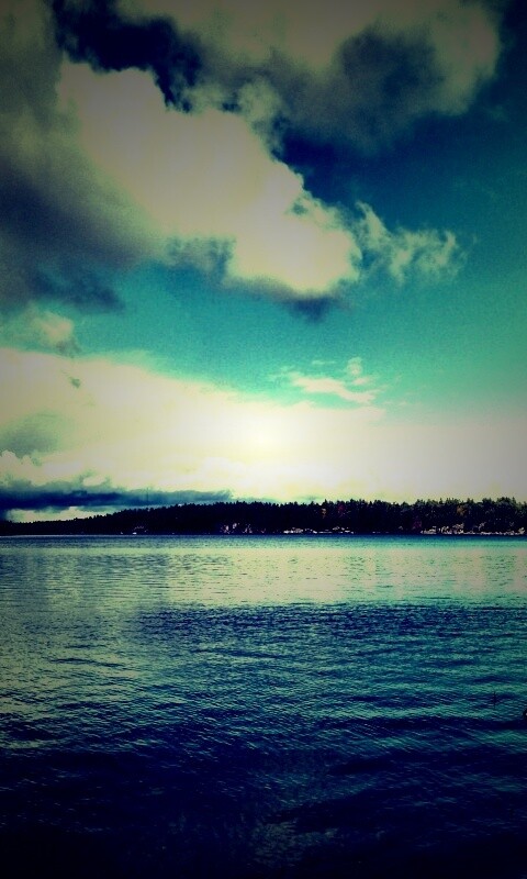 Штиль над озером обои