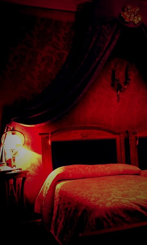 Спальня обои