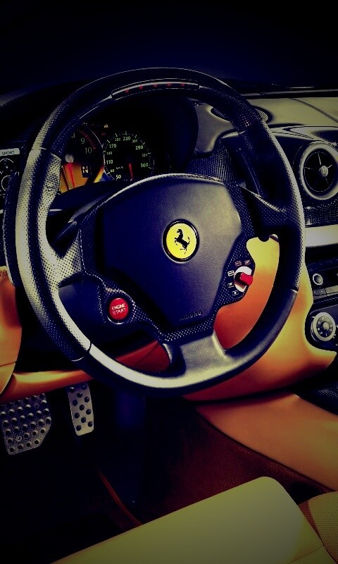 Салон феррари обои