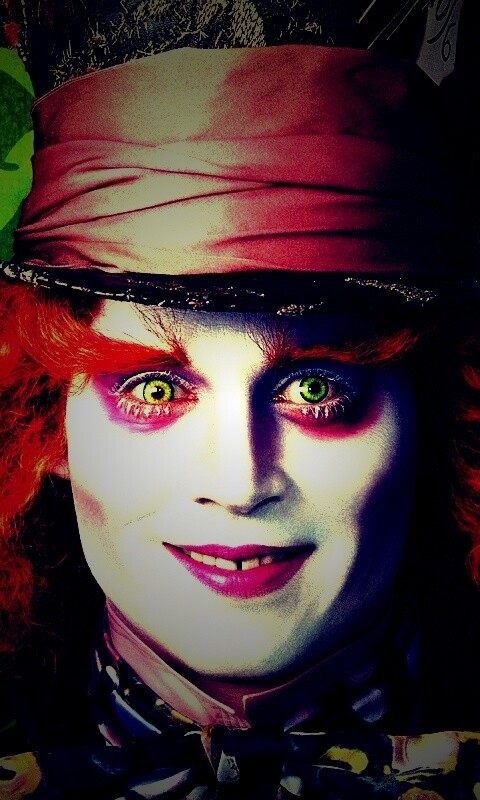 Сумасшедший шляпник обои