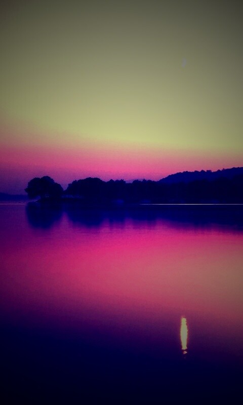 Сумерки над озером обои