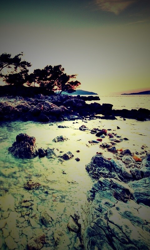 Каменный остров обои