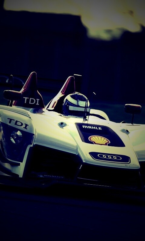 Болид ауди обои