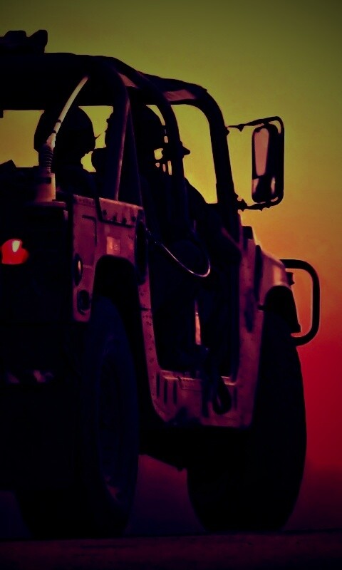 Военный Hammer обои