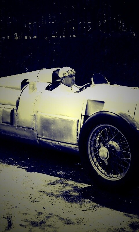 Старинный гоночный автомобиль обои