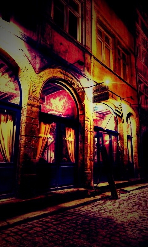 Ночная улочка обои